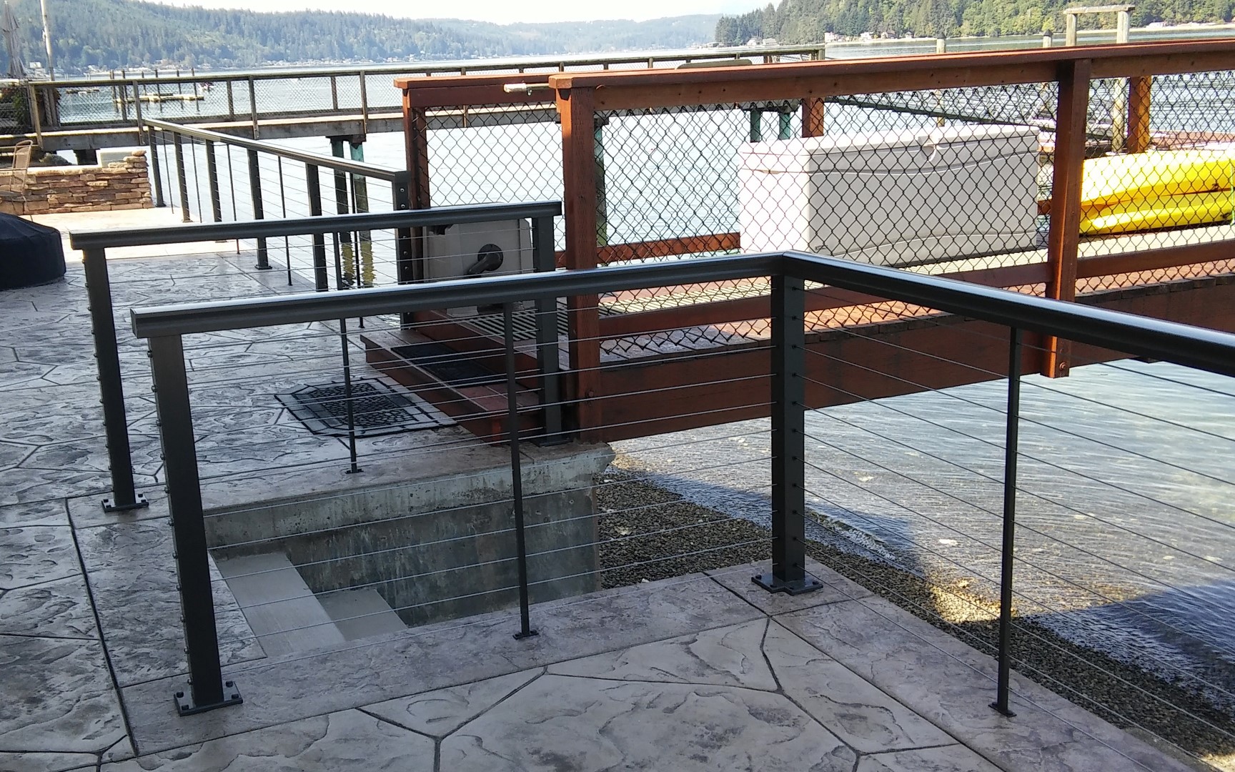 Stainless Steel Cable Railing | CrystaLite, Inc.